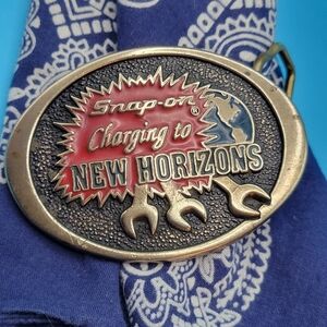 Snap Charging to New Horizons Vintage Belt Buckle